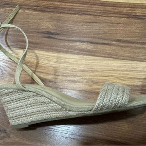 Wedge sandals. Size 8. Cream